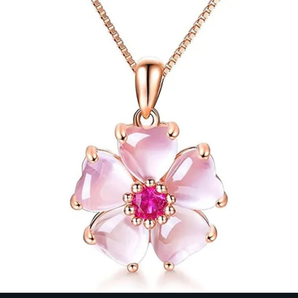 NWT Cute Boho Tiny Pink Cherry Blossom Necklace!!